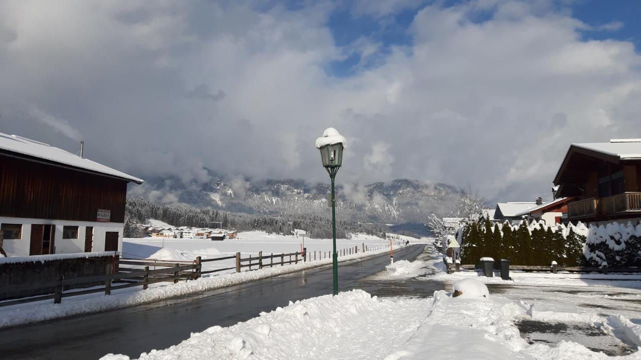 Bed and Breakfast Privatzimmervermietung Foidlbauer Oberndorf in Tirol Exterior foto